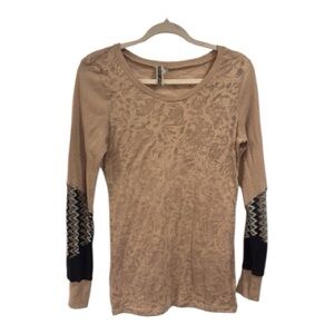 BKE Beige Lace & Chevron Long Sleeve Top | Women’s Size L | Layering Piece